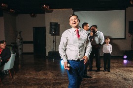 жених Михаил и его друзья фото