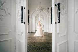 свадебная фотосессия для Евгения и Алины в студии Москва
