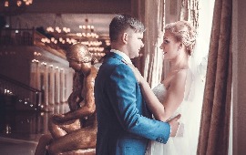 фотосессия Михаила и Дарьи в отеле на свадьбу
